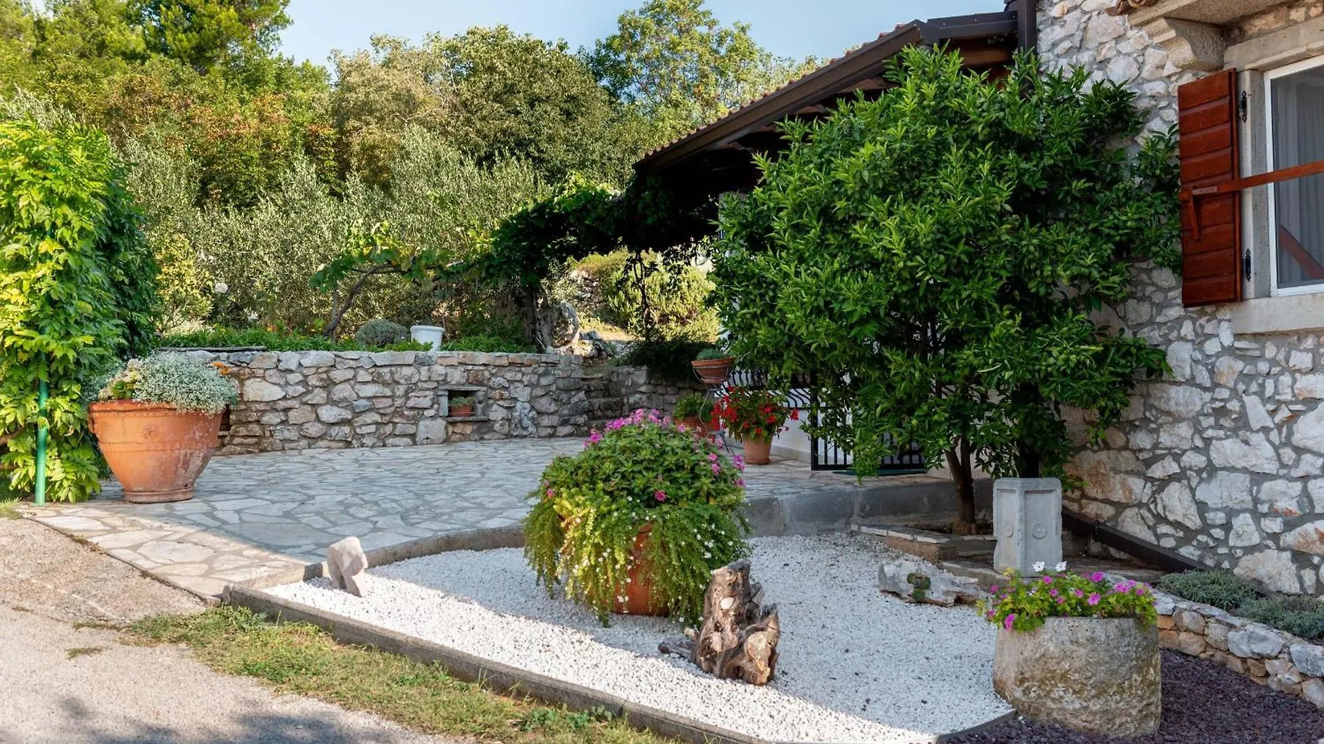Haus Salakova A Lovely Vintage Stone House Rabac 0*,  Croatia