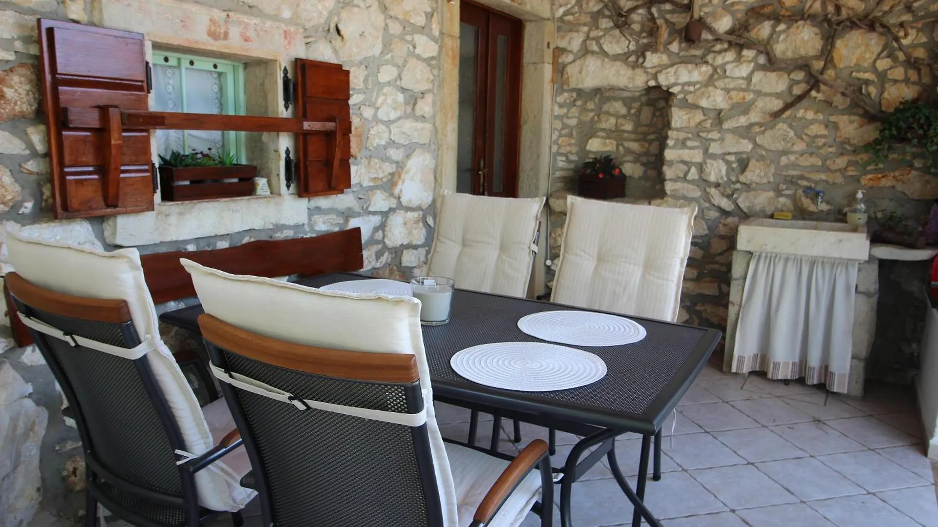 Haus Salakova A Lovely Vintage Stone House Rabac