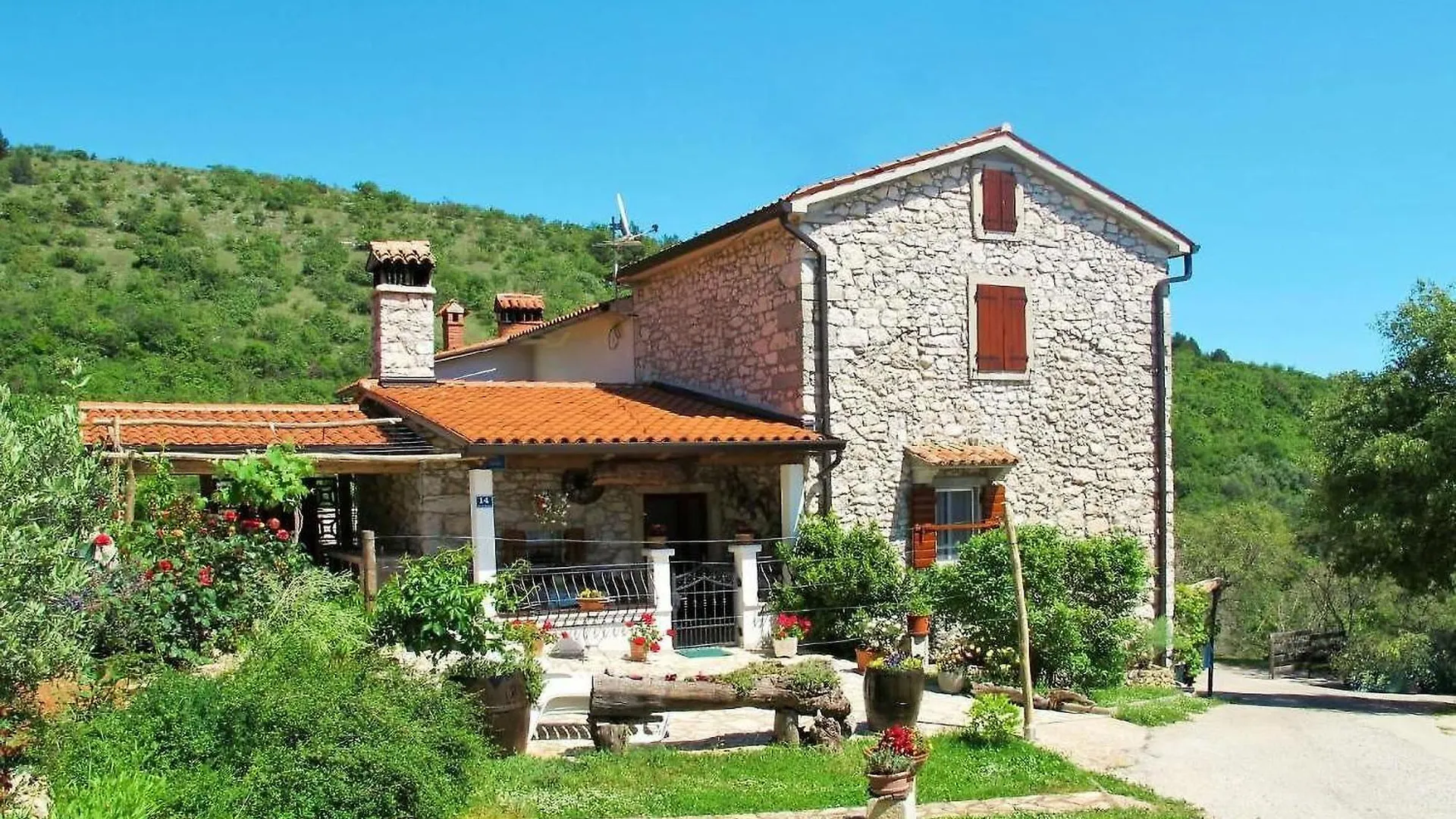Haus Salakova A Lovely Vintage Stone House Rabac